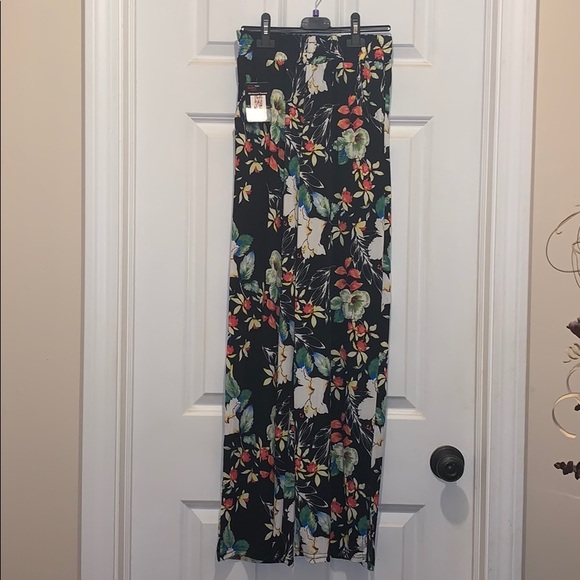 Pants - Wide leg slit trouser pants